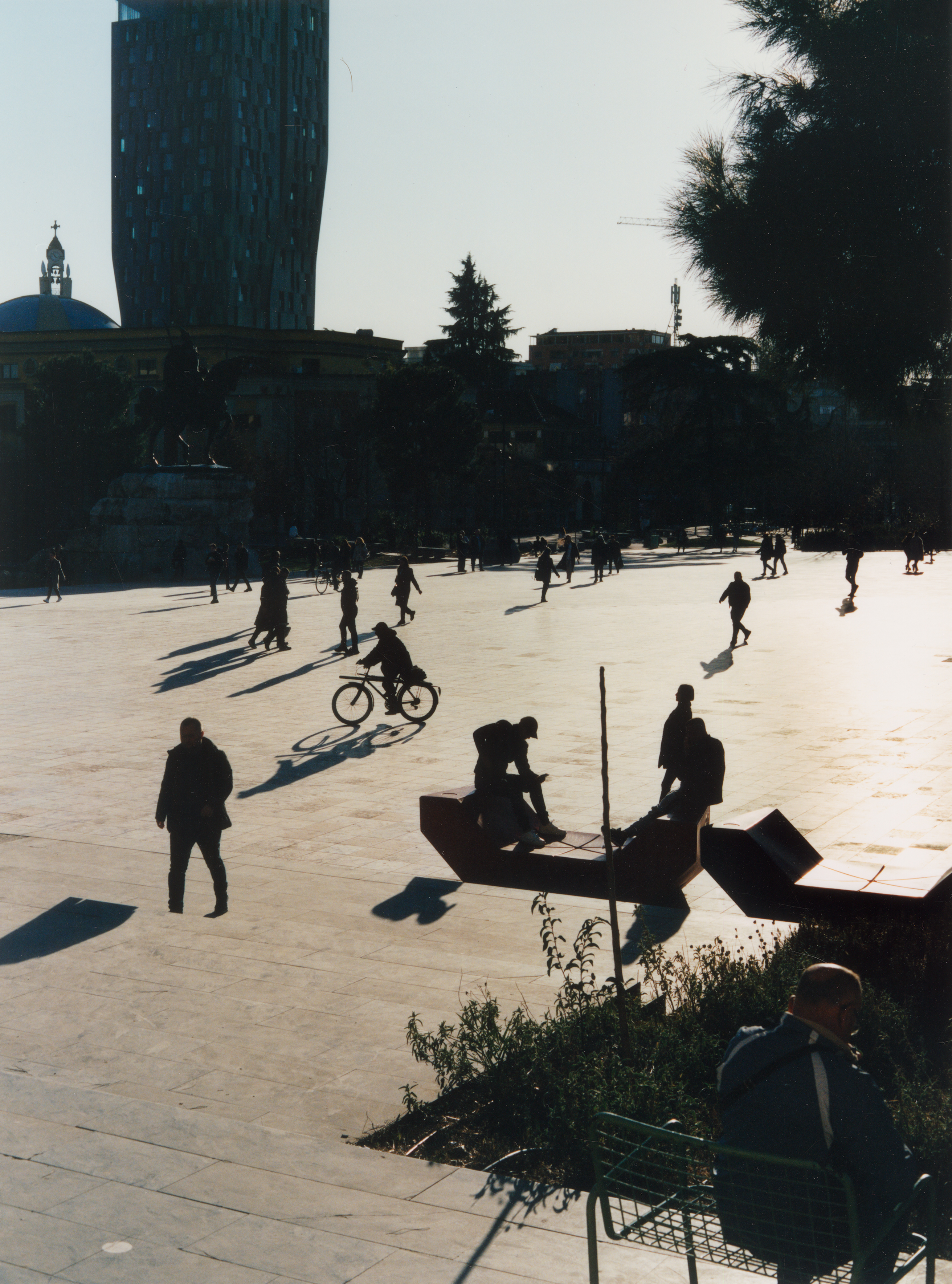 220327_AlbanienPrinzLeka_the atlantic 03_03 Kopie